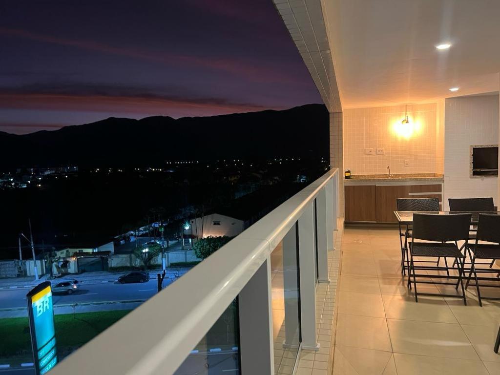 Com Vista O Mar E Sacada Gourmet Apartamento *